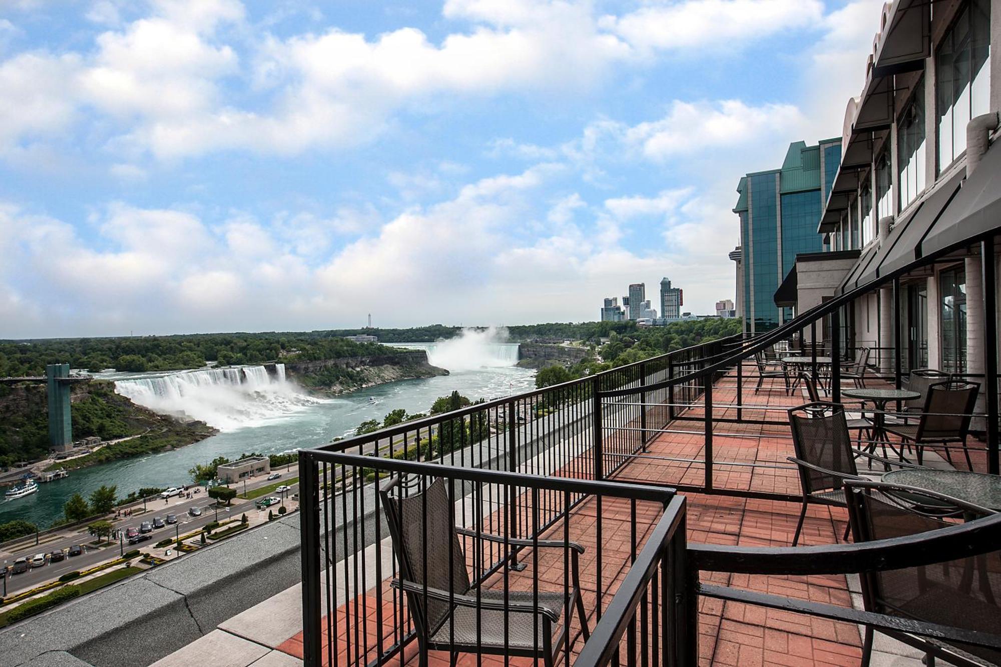 The Brock Niagara Falls Fallsview, Tapestry By Hilton Eksteriør bilde